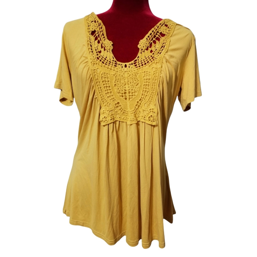 Miss Moly gold pullover top